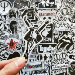 50 Autocollants Artistes De Musique à Coller Sur Cadre De Vélo 8 50 Autocollants Artistes De Musique à Coller Sur Cadre De Vélo -Mon Univers Velo Magasin 50 autocollants artistes de musique a coller sur cadre de velo 2