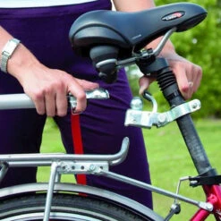 Messingschlager Attache Pour Remorque De Vélo Sur Tige De Selle -Mon Univers Velo Magasin attache pour remorque de velo sur tige de selle 4