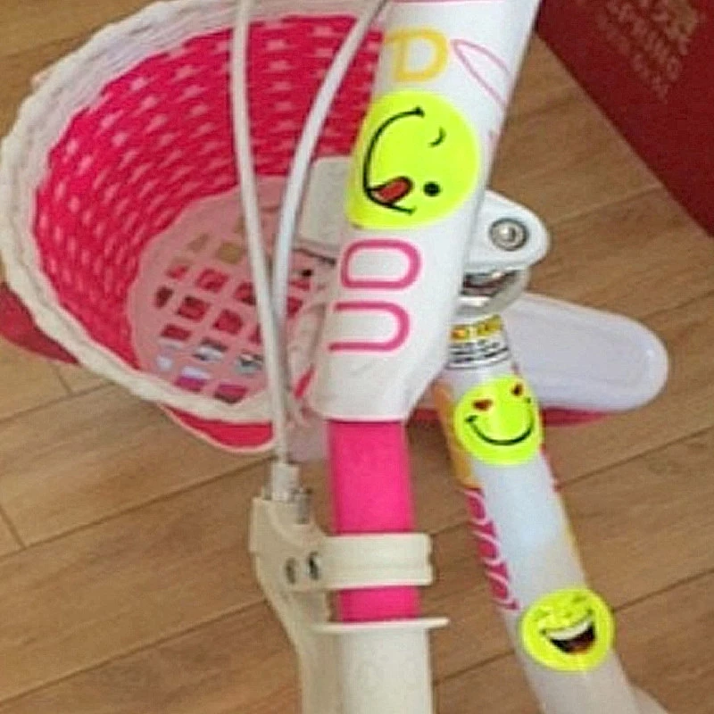 Autocollant Réfléchissant Et Sécurisant Pour Enfant à Vélo 3 Autocollant Réfléchissant Et Sécurisant Pour Enfant à Vélo – Image 3