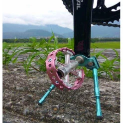 Béquille Pour Fixation Sur Pédale Vélo -Mon Univers Velo Magasin bequille pour fixation sur pedale velo 3