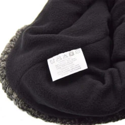 Bonnet Polaire Pour Cycliste Avec Revers Réfléchissant MoonRide 7 Bonnet Polaire Pour Cycliste Avec Revers Réfléchissant MoonRide -Mon Univers Velo Magasin bonnet polaire pour cycliste avec revers reflechissant moonride 2