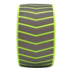 Brassard Réflechissant Pour Cycliste Et Jogger -Mon Univers Velo Magasin brassard reflechissant pour cycliste et jogger 3