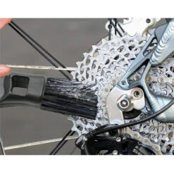 Brosse Pour Cassette Et Roue Libre -Mon Univers Velo Magasin brosse pour cassette et roue libre 2