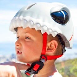Casque Vélo Enfant Requin Gris Crazy Safety 10 Casque Vélo Enfant Requin Gris Crazy Safety -Mon Univers Velo Magasin casque velo enfant requin gris crazy safety 4