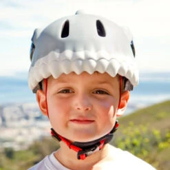 Casque Vélo Enfant Requin Gris Crazy Safety 11 Casque Vélo Enfant Requin Gris Crazy Safety -Mon Univers Velo Magasin casque velo enfant requin gris crazy safety 5