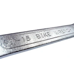 Bike Hand Clé Multifonctions Universelle Pour Vélo -Mon Univers Velo Magasin cle multifonctions universelle pour velo 2