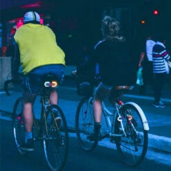 Clignotants De Vélo Avant Et Arrière -Mon Univers Velo Magasin clignotants de velo avant et arriere 3