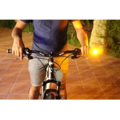 Clignotants Et Feux De Signalisation Pour Vélo Winglight 360 Fixed 9 Clignotants Et Feux De Signalisation Pour Vélo Winglight 360 Fixed -Mon Univers Velo Magasin clignotants pour velo winglight pop 3