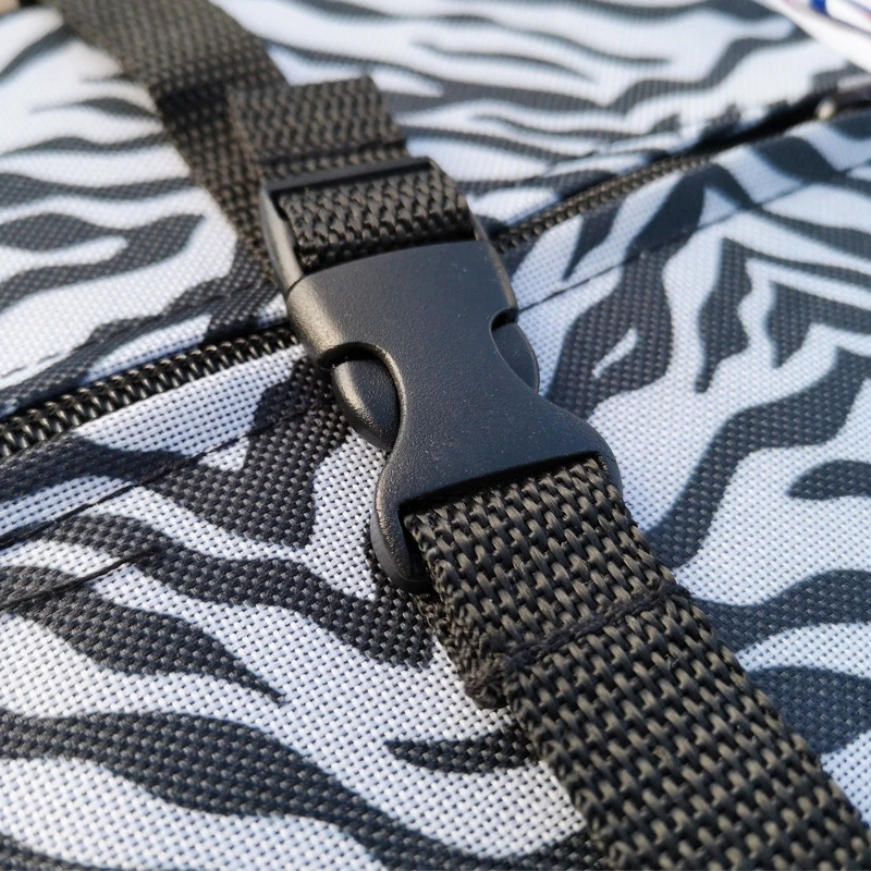 Coussin Assise Zèbre Pour Porte Bagages Big Cushie Hooodie 5 Coussin Assise Zèbre Pour Porte Bagages Big Cushie Hooodie – Image 5