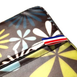 Coussin Enfant à Fleurs Pour Porte-bagages Vélo -Mon Univers Velo Magasin coussin enfant a fleurs pour porte bagages velo 1 4