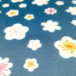 Coussin Fleuries Porte Bagage Vélo Pour Enfant -Mon Univers Velo Magasin coussin fleuries porte bagage velo pour enfant 1 3