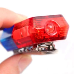 Eclairage Clignotant à Pince POLICE Pour Cycliste -Mon Univers Velo Magasin eclairage clignotant a pince police pour cycliste 4