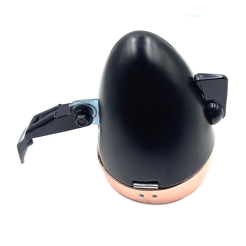 Eclairage Vélo Rétro à Pile Sur Fourche Noir Et Cuivre 2 Eclairage Vélo Rétro à Pile Sur Fourche Noir Et Cuivre – Image 2