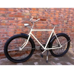 Feu Avant Dynamo Vintage Sur Fourche De Vélo 9 Feu Avant Dynamo Vintage Sur Fourche De Vélo -Mon Univers Velo Magasin feu avant dynamo vintage sur fourche de velo 3