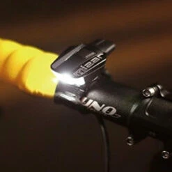 Feu De Vélo Avant 100 Lumens Mizar De Moon 8 Feu De Vélo Avant 100 Lumens Mizar De Moon -Mon Univers Velo Magasin feu de velo avant 100 lumens mizar de moon 2