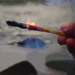 Kit 25 Allumettes Stormproof UCO -Mon Univers Velo Magasin kit 25 allumettes stormproof uco 1