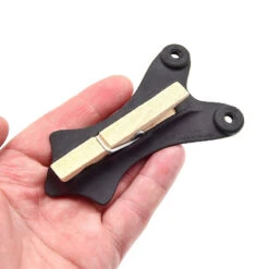 La Pince à Jupe Magnétique Pour Le Vélo 9 La Pince à Jupe Magnétique Pour Le Vélo -Mon Univers Velo Magasin la pince a jupe magnetique pour le velo 3