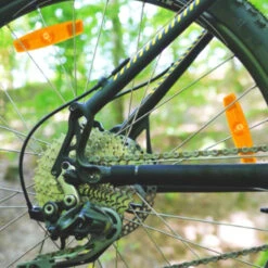 Lot De 4 Reflecteurs Large Sur Roue Vélo -Mon Univers Velo Magasin lot de 4 reflecteurs large sur roue velo 2