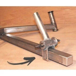 Patte Acier à Souder Pour Support Boitier De Pédalier De Vélo Coucher -Mon Univers Velo Magasin patte acier a souder pour support boitier de pedalier de velo coucher 2