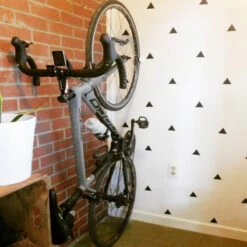 Porte Vélo De Route Au Mur Design Clug Road -Mon Univers Velo Magasin porte velo de route au mur design clug road 3