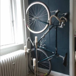 Porte Vélo De Route Au Mur Design Clug Road -Mon Univers Velo Magasin porte velo de route au mur design clug road 5