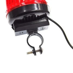 Sirène 4 Sons POLICE Avec LED Pour Vélo Enfant 7 Sirène 4 Sons POLICE Avec LED Pour Vélo Enfant -Mon Univers Velo Magasin sirene 4 sons police avec led pour velo enfant 1