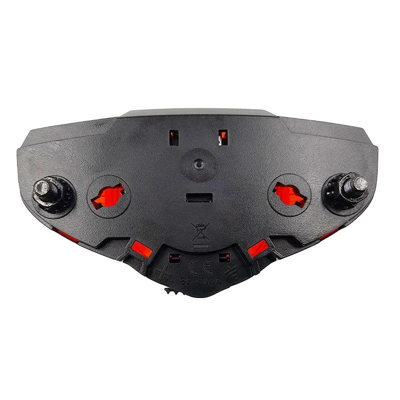 AXA Spark Steady Éclairage Arrière 80 Mm Pour Porte-bagages Vélo 4 AXA Spark Steady Éclairage Arrière 80 Mm Pour Porte-bagages Vélo – Image 4