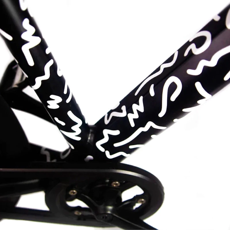 Stickers Réfléchissants Pour Cadre De Vélo Motif Louvre Will.B 2 Stickers Réfléchissants Pour Cadre De Vélo Motif Louvre Will.B – Image 2